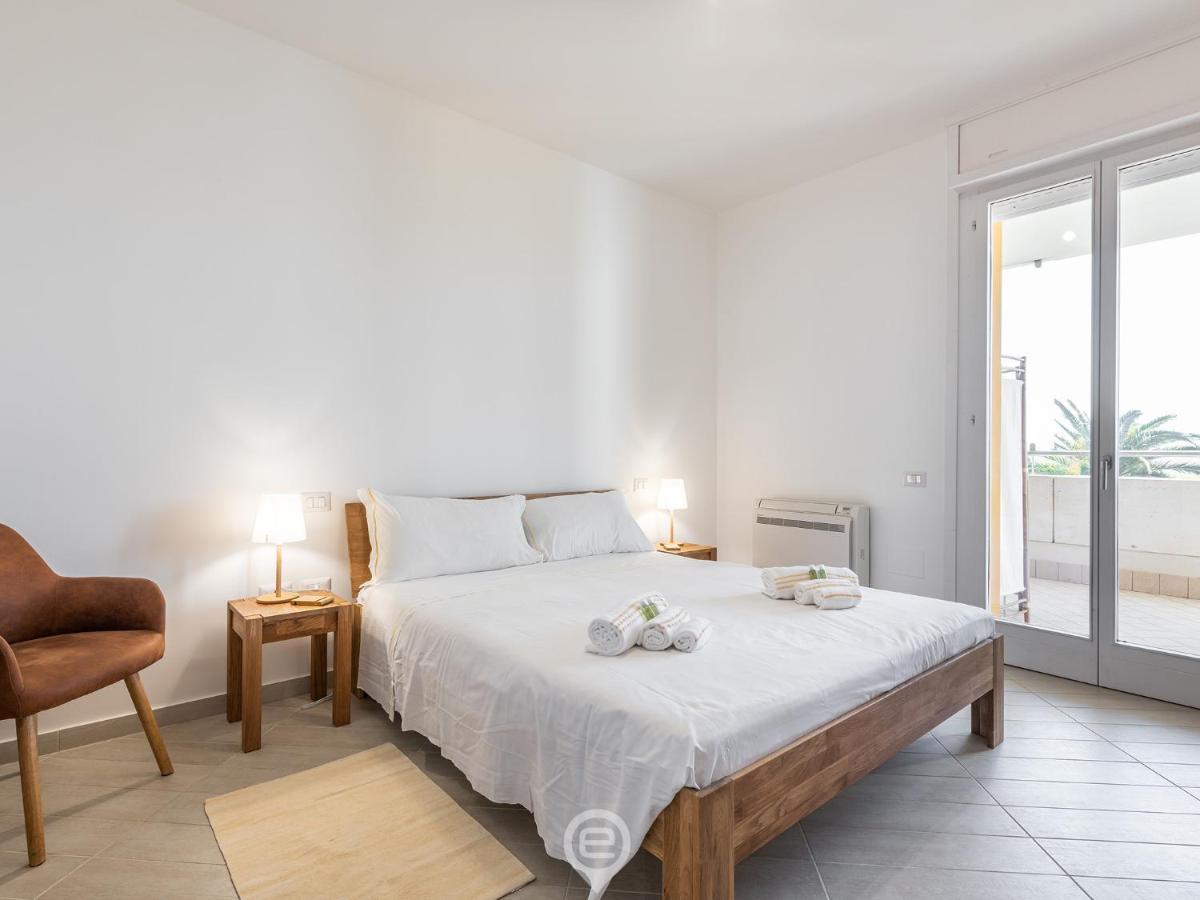 Poetto Panoramic Apartment Su Forti Ngoại thất bức ảnh